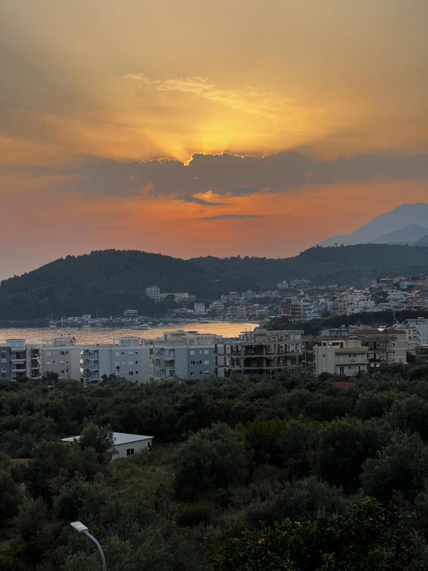 Ferienwohnung Kalesma Himarë Exterior foto